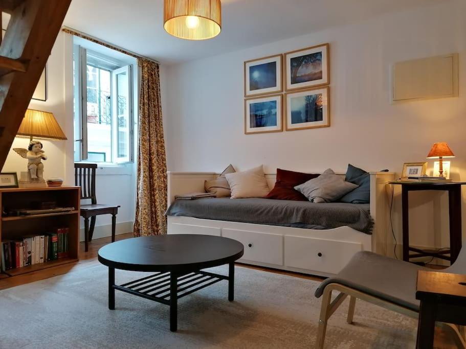 Lx Townhouse Ideal For Big Groups Prime Location Trendy Street Lisbon Bagian luar foto