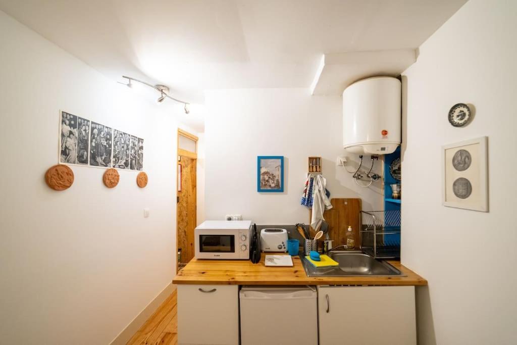 Lx Townhouse Ideal For Big Groups Prime Location Trendy Street Lisbon Bagian luar foto