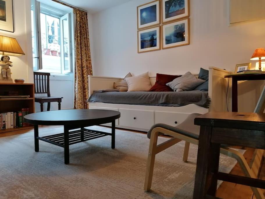 Lx Townhouse Ideal For Big Groups Prime Location Trendy Street Lisbon Bagian luar foto